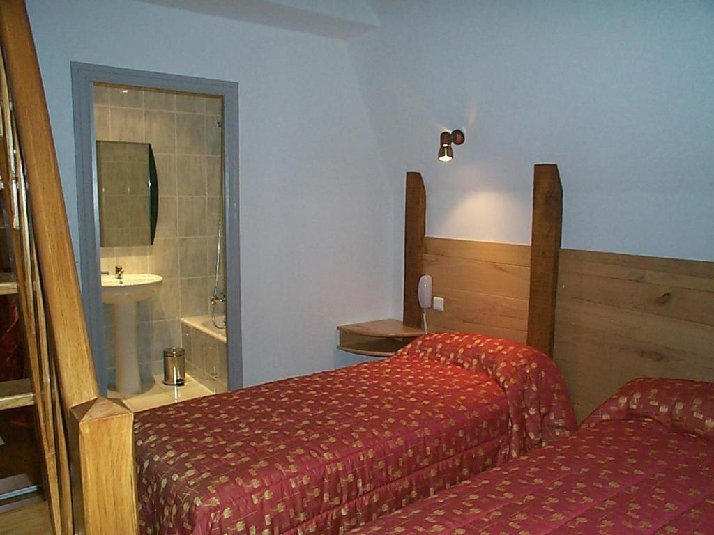 Hotel & Spa Rodier Campagnac  Zimmer foto